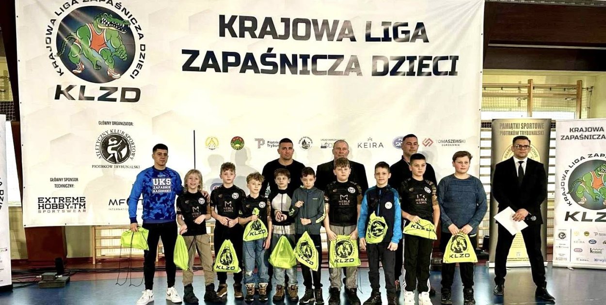 Zapaśnicy UKS "Zapaśnik" Radomsko w I Rzucie Krajowej Ligi Zapaśniczej Dzieci