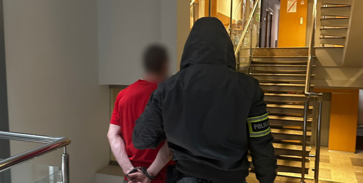 Znów groził właścicielowi lokalu w Piotrkowie Trybunalskim. 39-latek zatrzymany po
