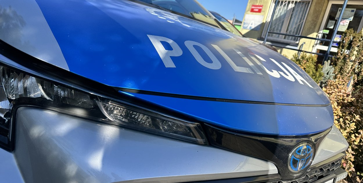 Nocny rajd pijanej rowerzystki w Radomsku przerwali policjanci Jechała bez świateł