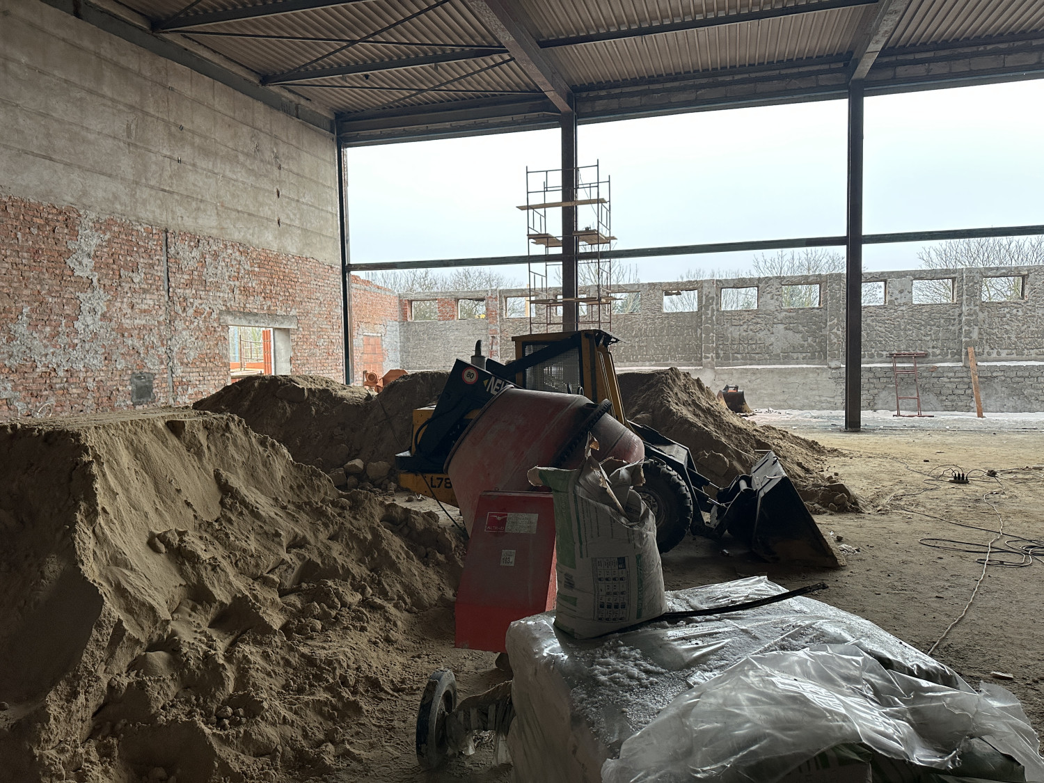 Budowa hali sportowej przy ul. Leszka Czarnego