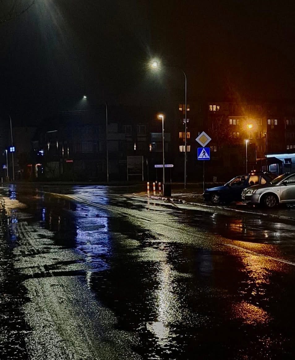 Wypadek w Radomsku na zdjęciu felerne przejście dla pieszych