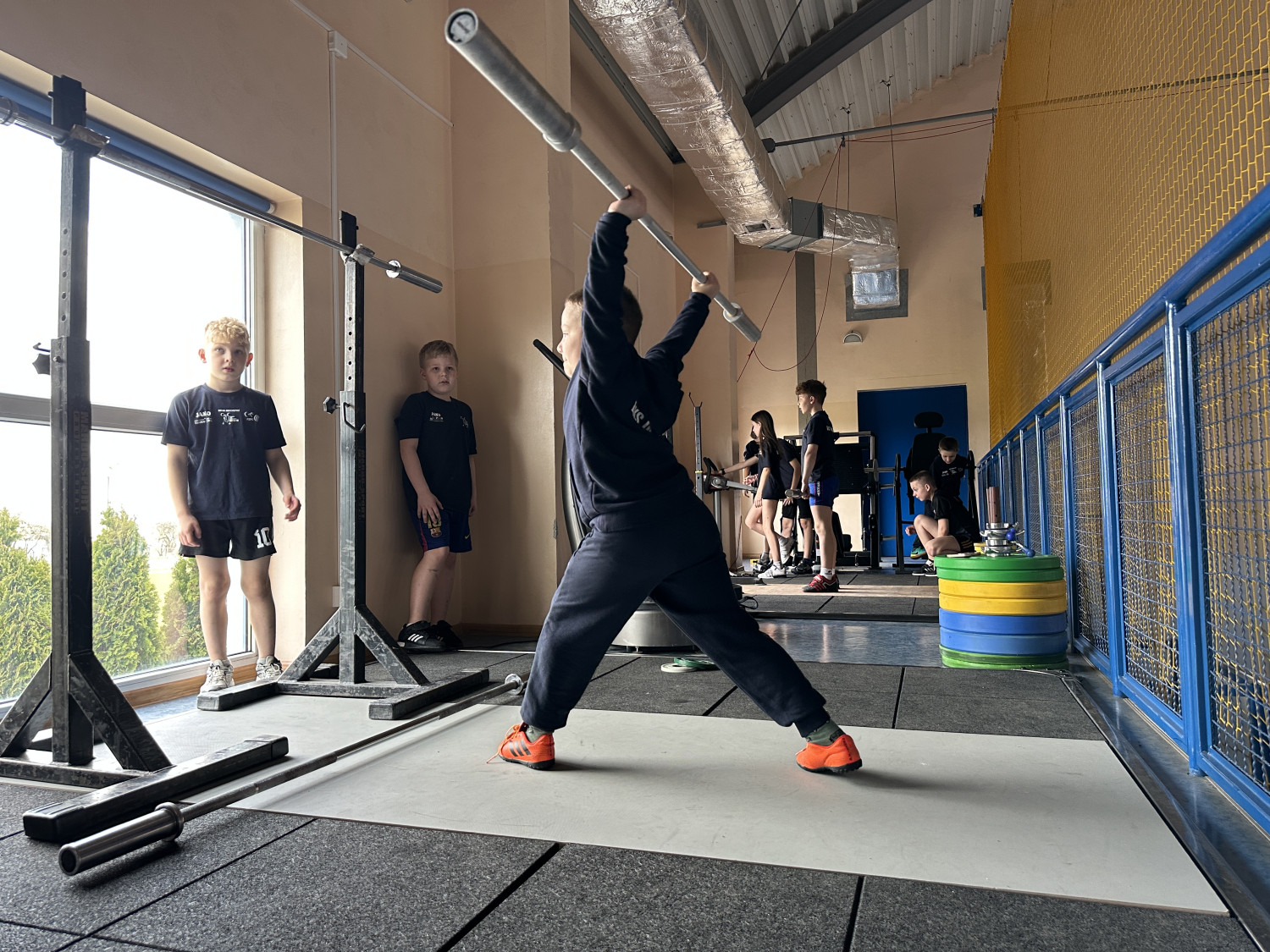 Młodzież i dzieci z Dobryszyc