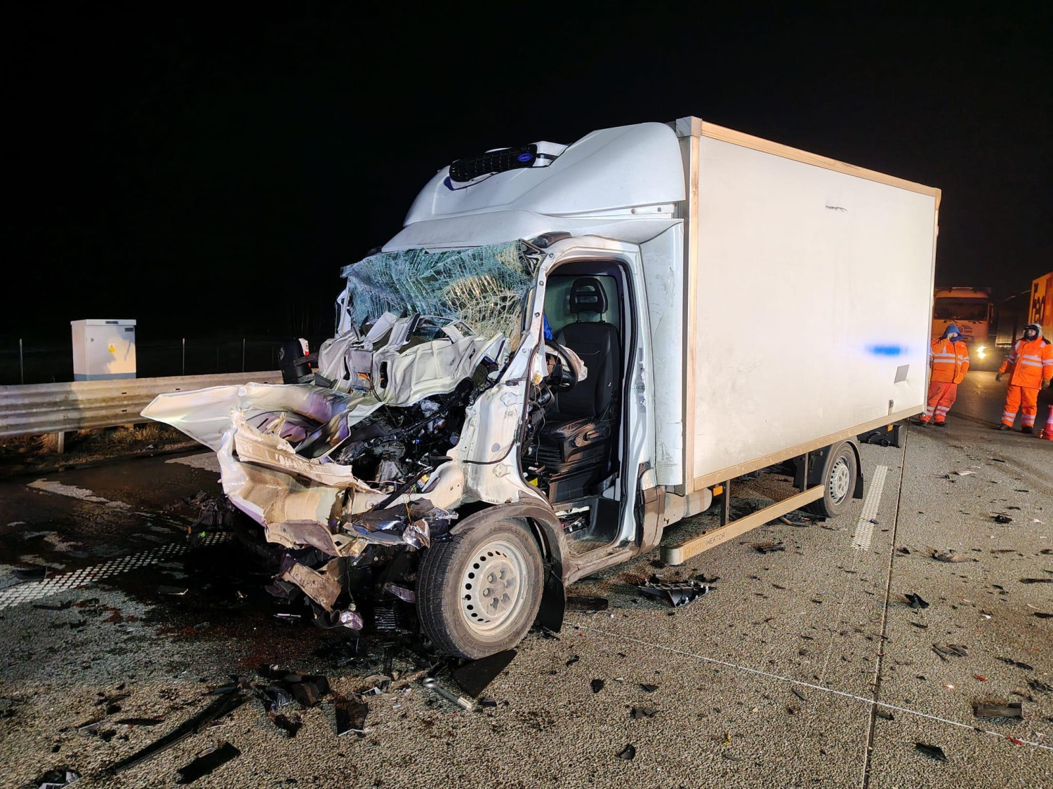 Samochód zmiażdżony 