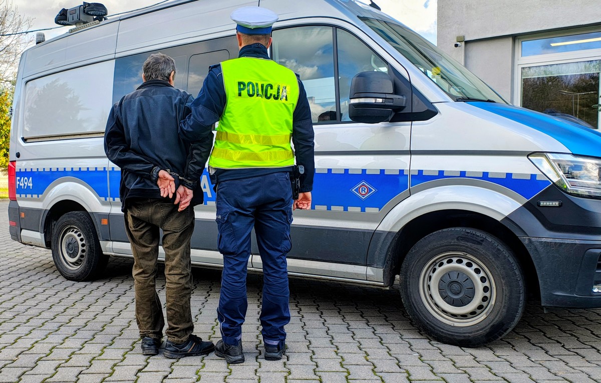 Dzięki działaniu policjanta udało się wyeliminować zagrożenie wruchu drogowym Pijany kierowca zatrzymany